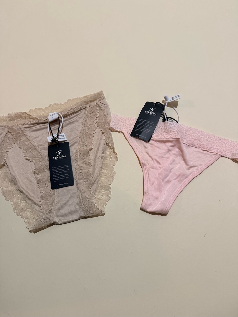 Women's Lace Trim underwear and thong - Beige and Light Pink